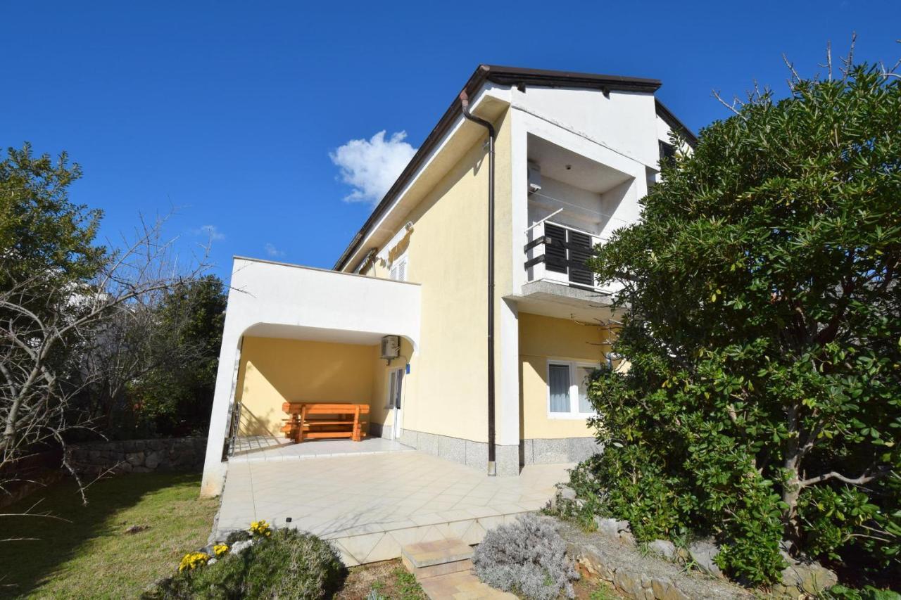 Apartments Buturajac Krk Town Bagian luar foto